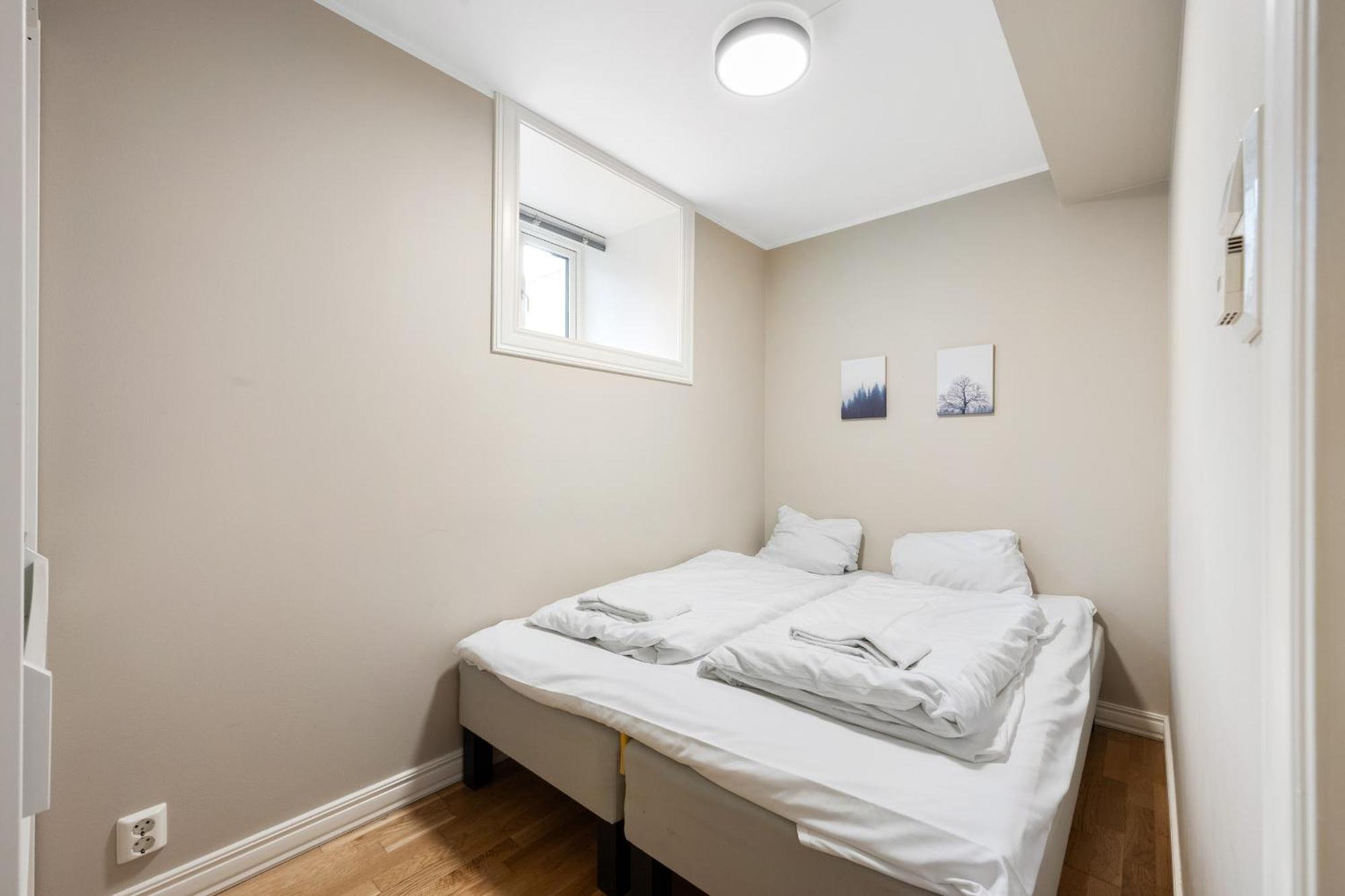 New! Modern City Apt: Central W/ Private Entrence Apartment Bergen Luaran gambar
